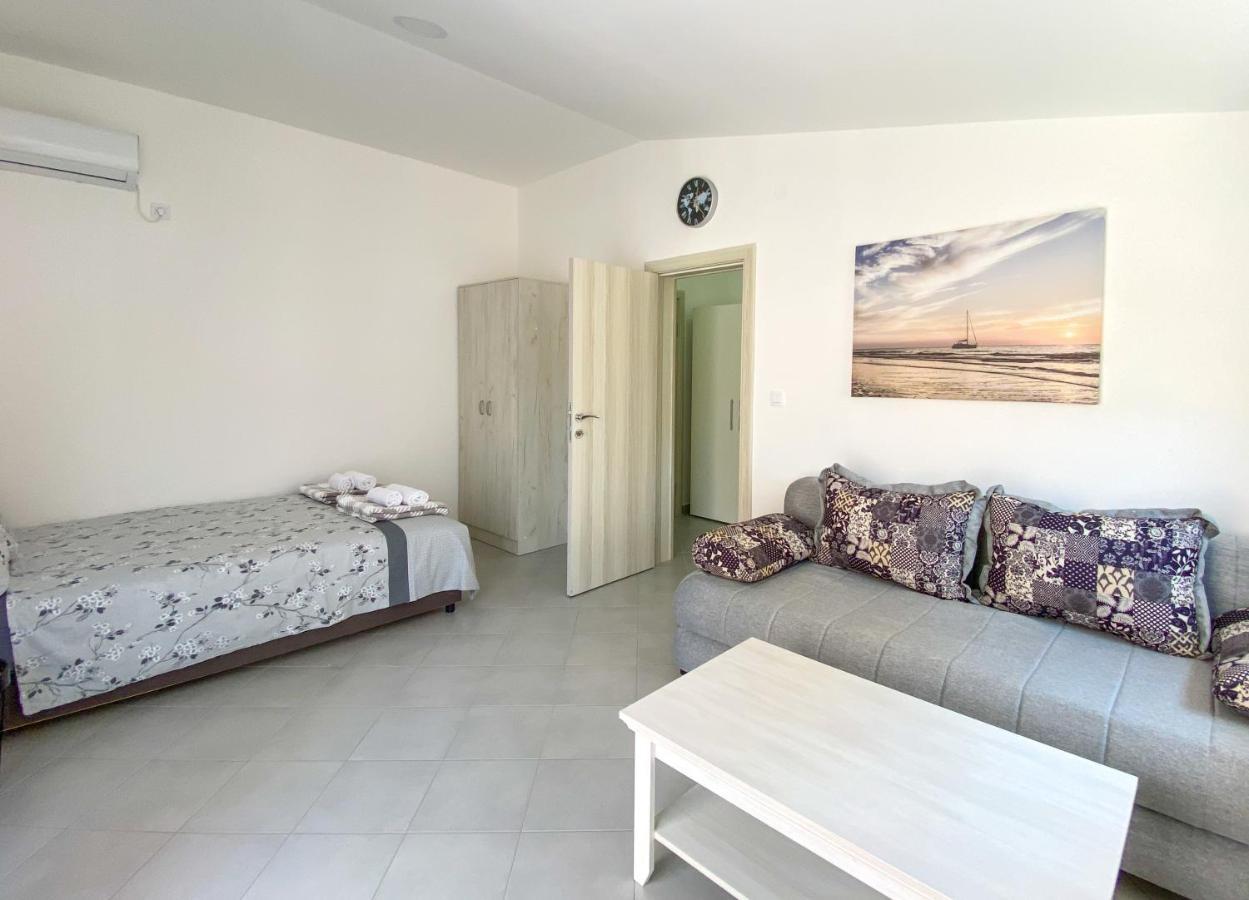 Apartments Monika Budva Exterior photo